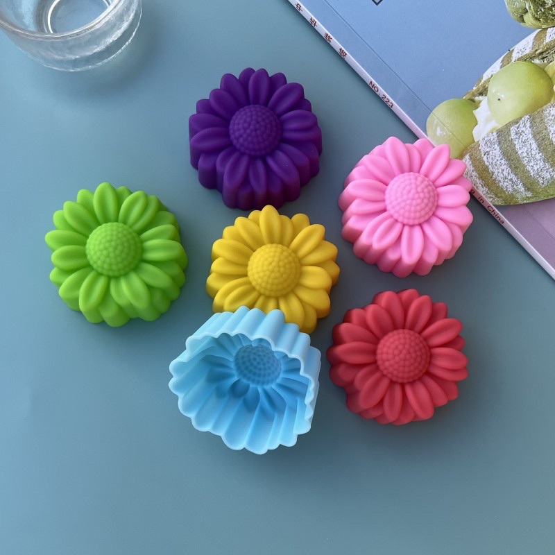 Soap Making Material - 6 Pcs Set Non-Stick Flower Designs