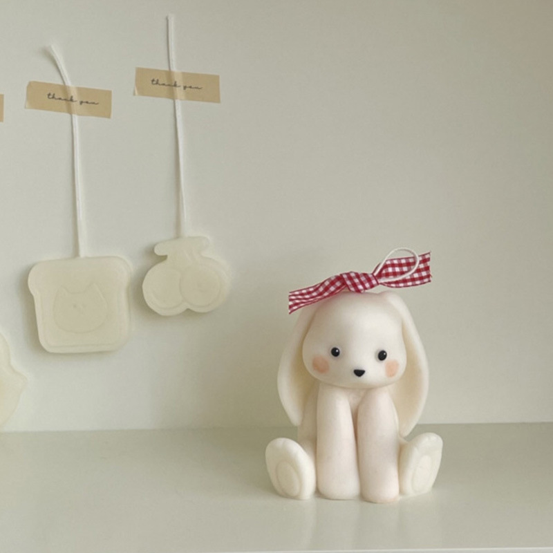 Sitting Rabbit Silicone Candle - огляд і ціна Soap Making Gifts