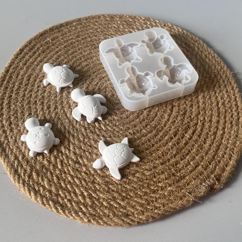 Four Turtles Plaster Silicone  - огляд і ціна Soap Making Material